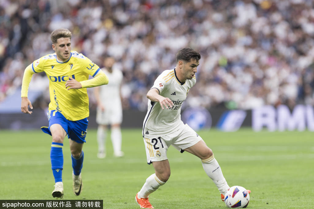 这不仅吸引 这不仅吸引